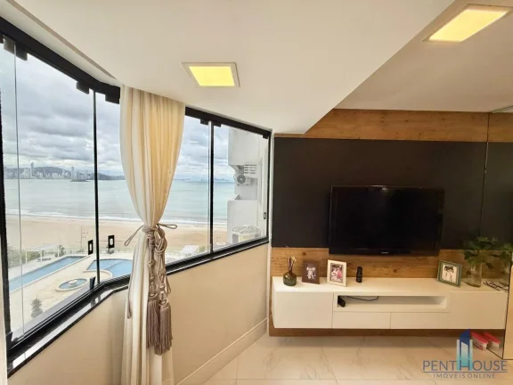 Imagem Apartamento Frente Mar para Venda em Balneário Camboriú, CENTRO, 2 dormitórios, 1 banheiro, 1 vaga
