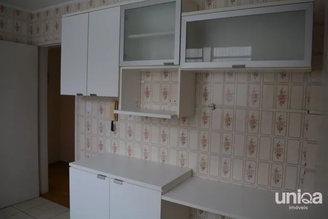 Imagem Apto 2 dormitórios Sacada Cozinha mobiliada Dep Empregada - lado UFN