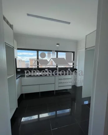 Imagem Apartamento a venda Rua Cayowaa com 176m², 3 suítes e 2 vagas + depósito.