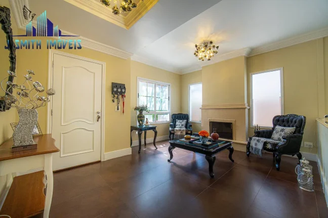 Imagem Casa com 4 dormitórios, sendo 4 suítes para venda - Granja Viana (no miolo)