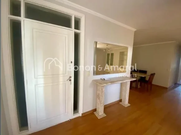 Imagem Situado no charmoso e desejado bairro Cambuí, em Campinas, este apartamento oferece uma impressiona...