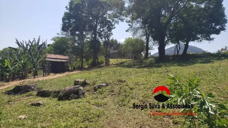 Imagem Sítio Bela Vista Bairro dos Lúcios Região de Luminosa em Brazópolis - MG