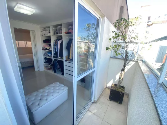 Imagem Cobertura à Venda, 136m², 3 Dormitórios (1 Suíte), 2 Vagas, Floresta, São José/SC