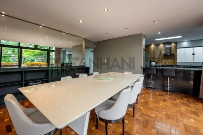 Imagem Venha viver com conforto e segurança no coração do Brooklin, em São Paulo! Esta linda casa para locação possui tudo o que você precisa para desfruta