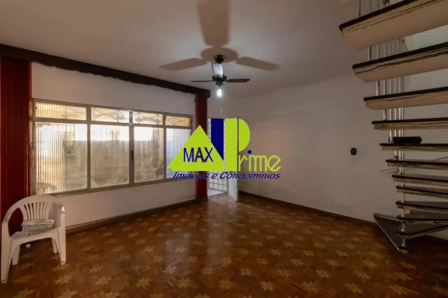 Imagem Excelente Casa para Locação na Vila Granada, São Paulo-SP: 2 Quartos, 1 Suíte, 1 Sala, 3 Banheiros, 2 Vagas de Garagem, 150m².