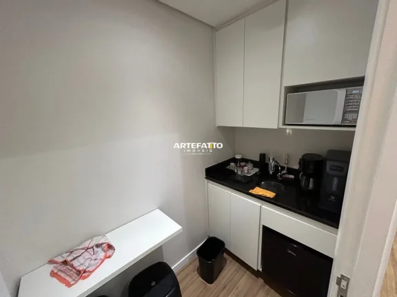 Imagem Maravilhosa Sala Comercial – 45m2 | Totalmente Mobiliada e Pronta para Uso