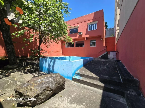 Imagem Casa com 4 dormitórios à venda, 216 m² por R$ 850.000,00 - Centro - Nova Iguaçu/RJ