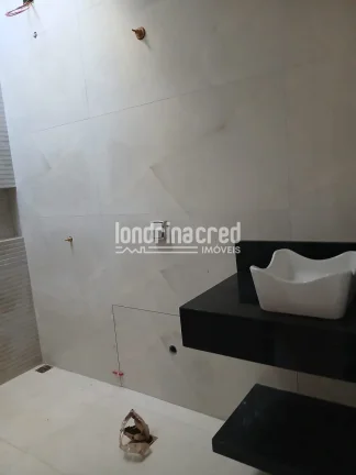 Imagem Casa geminada à venda no Jardim Cidade Alta em Cambé com 3 dormitórios sendo 1 suíte, 70m² de área útil, terreno de 125m² e 1 vaga de garagem