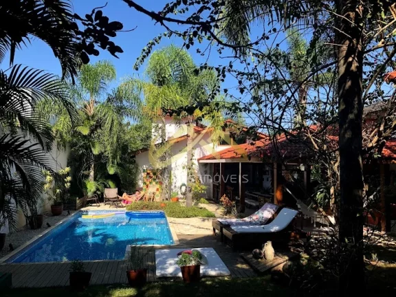 Imagem LINDA CASA EM CONDOMINIO FECHADO, MUITAS VEGETAÇÕES E UM ESPAÇO ENCANTADO