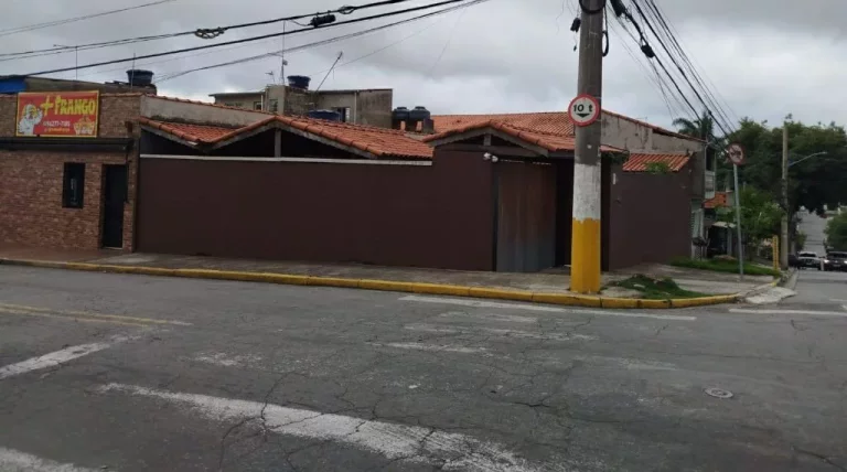Imagem Casa com 2 dormitórios à venda, 196 m² por R$ 479.000,00 - Vila Colorado - Suzano/SP