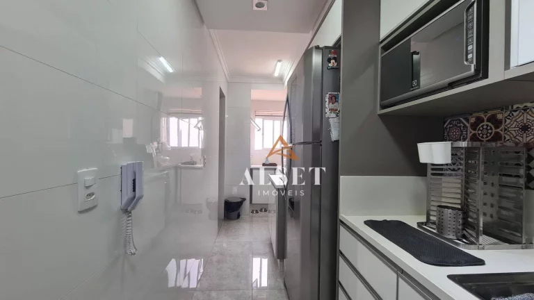 Imagem Apartamento de porteira fechada com 3 dormitórios e varanda gourmet na Vila Regente Feijó