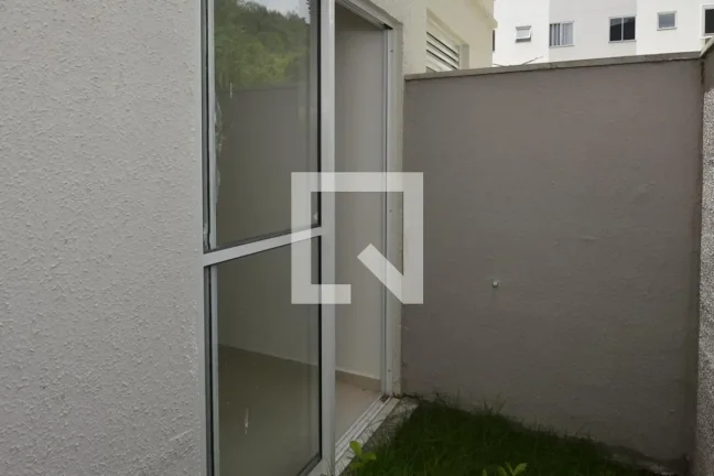 Imagem Apartamento à Venda - Vargem Pequena, 2 Quartos, 57 m2