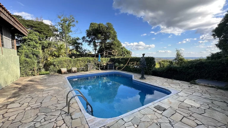 Casa com 3 Quartos à Venda, 392 m² em Chácaras Alpina - Valinhos