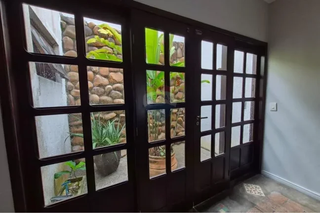 Imagem Casa Comercial em Votorantim: Ampla e Bem Localizada!