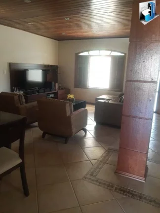 Imagem Linda casa a venda no Condomínio Ninho Verde I Eco Residence - Porangaba/SP.