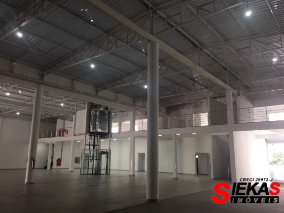 Imagem Galpão Industrial para Locação Vila Esperança , São Paulo-SP: 1.740m², 17 Banheiros, 40 vagas de garagem!