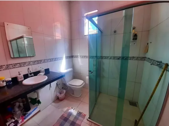 Imagem Casa Duplex, 04 Quartos, 03 Banheiros, 03 Vagas.