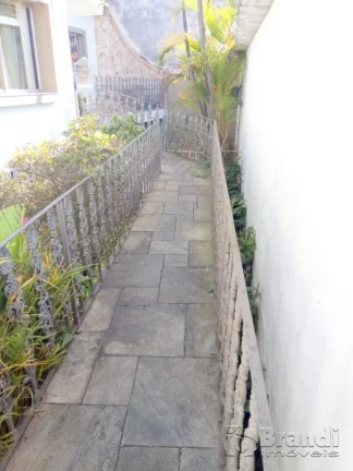 Imagem CASA NA V. GRACIOSA COM 4 VAGAS COBERTAS