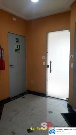Imagem Sala Comercial com excelente localização e pronta para uso.