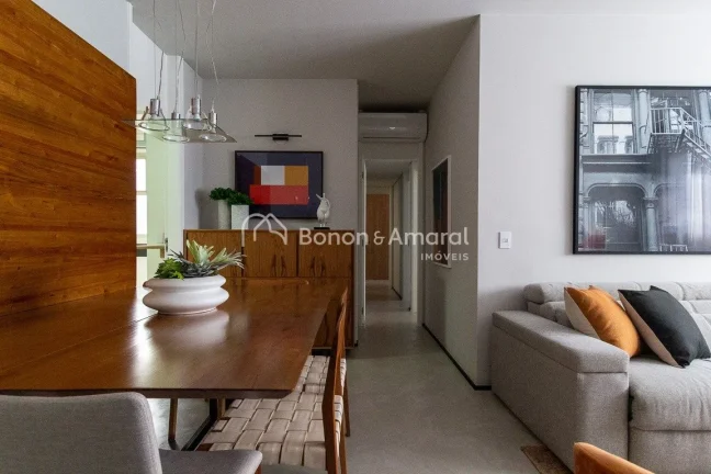 Imagem No coração do Cambuí, descubra este lindo apartamento mobiliado, totalmente reformado e com proje...