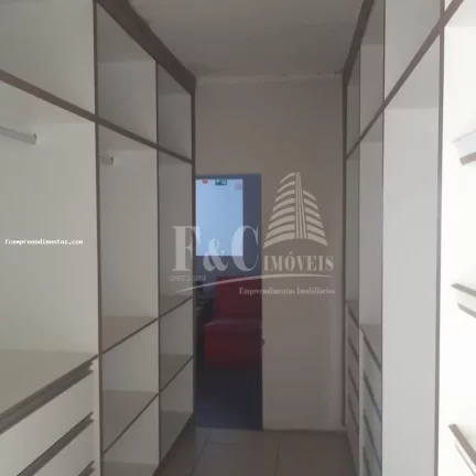 Imagem Sobrado para Venda em Limeira, Santina, 3 dormitórios, 2 suítes, 2 banheiros, 2 vagas