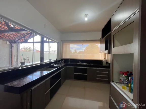 Imagem Casa à Venda no Bairro Caiçaras – 2 Quartos, sendo 1 Suíte, Lote de 660 m² – Patos de Minas