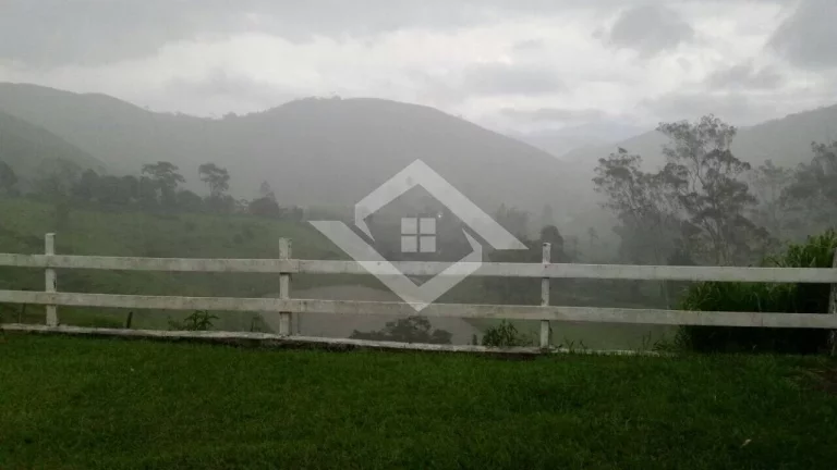 Imagem VENDO FAZENDA FICA A 25 KM DO CENTRO DE ANGRA 116 Hectares MUITA ÁGUA