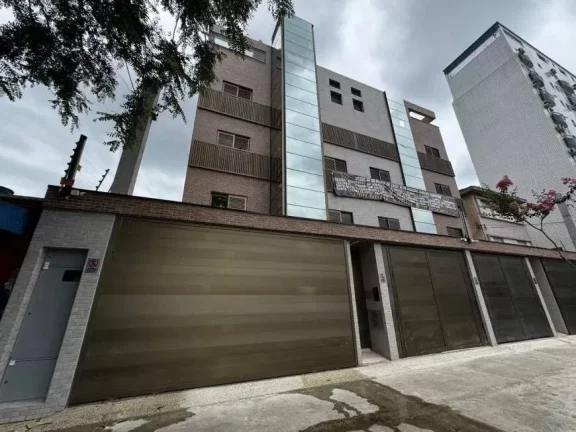 Imagem Casa Triplex de Luxo à Venda no Campo Grande - Santos/SP