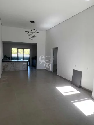 Imagem Casa Térrea com 170m em condomínio fechado
