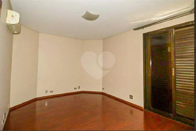 Imagem Cobertura à venda com 4 quartos, sendo 4 suítes, no condomínio Kamai, São Paulo - SP