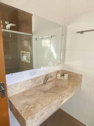 Imagem Casa com 3 dormitórios à venda, 202 m² por R$ 850.000,00 - Setor Paranaíba - Itumbiara/GO