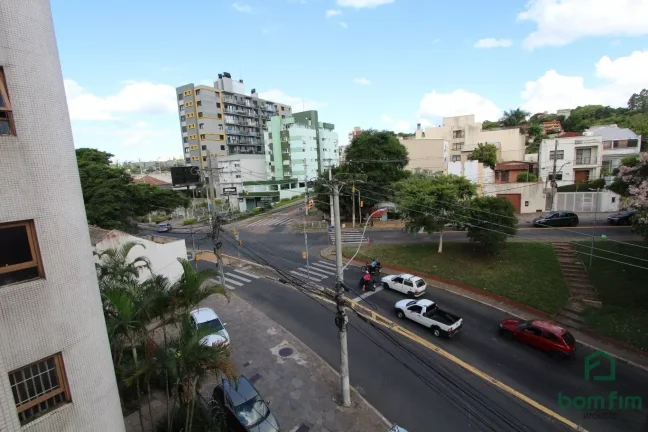 Imagem Sala comercial de frente, para venda, Menino Deus, Porto Alegre/RS.