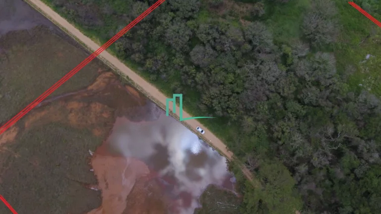 SITIO Á VENDA ENTRE FRANCA/SP E PATROCINIO PAULISTA EM EXCELENTE LOCALIZAÇÃO