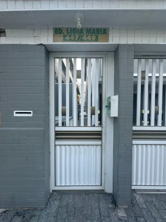 Imagem Apartamento à venda na Guilhermina, Praia Grande-SP: 1 quarto, 1 sala, 1 banheiro, 1 vaga de garagem, 36m² de área. Venha conferir!