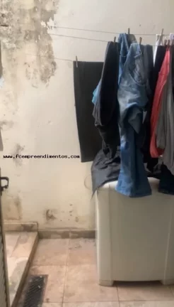 Imagem Casa para Venda em Limeira, Graminha, 2 dormitórios, 1 banheiro, 1 vaga