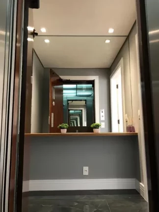 Imagem Apartamento Espaçoso Pronto para Morar na Vila Mariana com 4 Quartos, 3 Suítes e Área de Lazer Completa