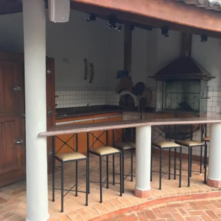 Imagem Casa no Res. Alpha 6 - 474m²