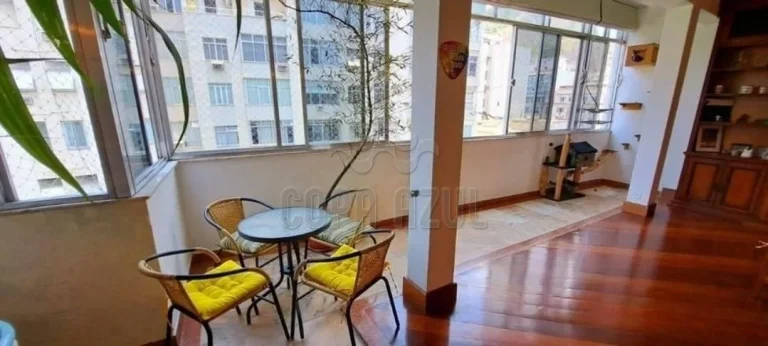 Imagem Copacabana – Rua Figueiredo Magalhăes | Residencial › Apartamento 3 quarto(s) à Venda