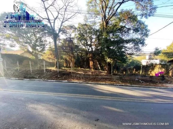 Imagem LOTE 2.334m² EM ZONA MISTA, CHÁCARA DO REFÚGIO, GRANJA VIANA.