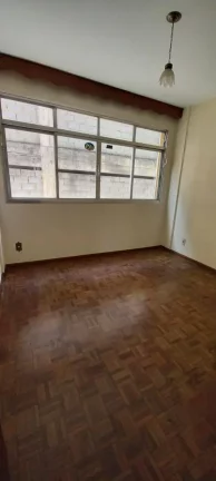Imagem Apto de 3 quartos, dependencia no centro de Nova Friburgo a VENDA.