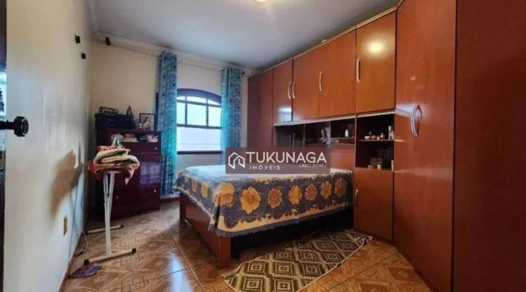Imagem Sobrado com 3 dormitórios à venda, 167 m² por R$ 690.000 - Cidade Jardim Cumbica - Guarulhos/SP