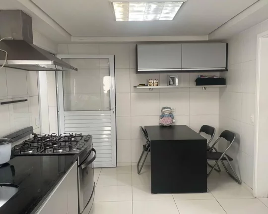 Imagem Apartamento São Francisco, 3 suítes ,3 vaga, c depósito,varanda gourmet,142 mts.