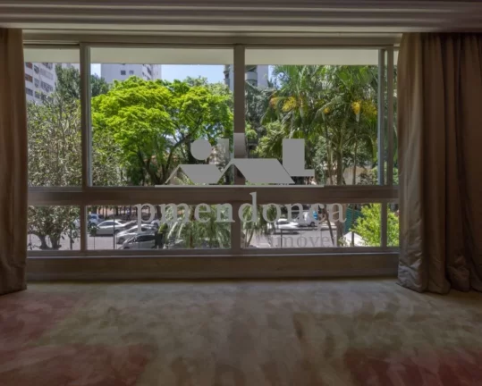 Imagem Apartamento com 4 quartos e 5 banheiros à venda, 515m² por