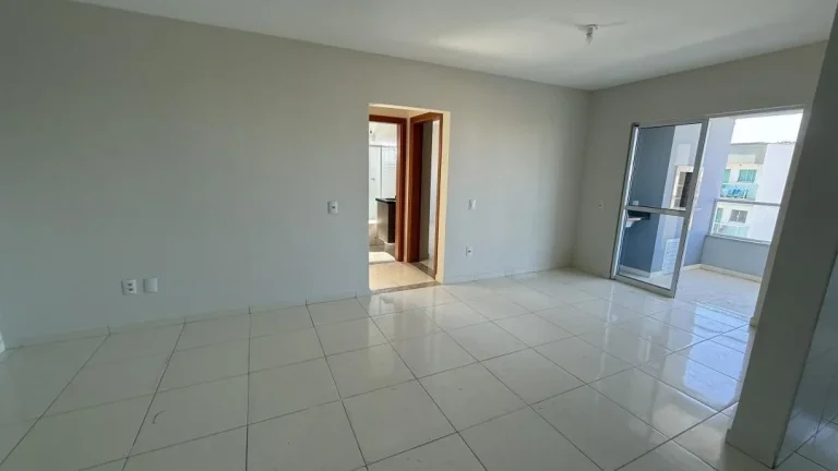 Imagem Apartamento na Praia de Gravatá, Navegantes com 02 quartos, sendo 01 suíte e bem localizado. Adriano Carpes Imóveis Vende