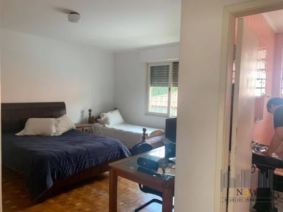 Imagem Casa à venda em Alto de Pinheiros São Paulo SP com 4 dormitórios, 2 suítes, 4 vagas de garagem e 377m² de área construída 602m².