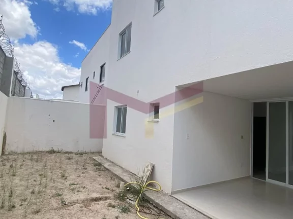 Imagem Sobrado em condomínio com 04 suítes