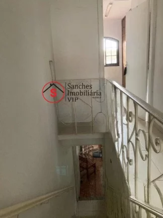 Imagem VENDA SOBRADO DE VILA NA MOOCA Rua tranquila e totalmente residencial, com monitoramento de câmeras Excelente localização, próximo a Igreja N. SRA. Do