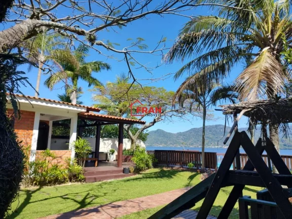 Imagem Belissima casa as Margens da lagoa da conceisão .