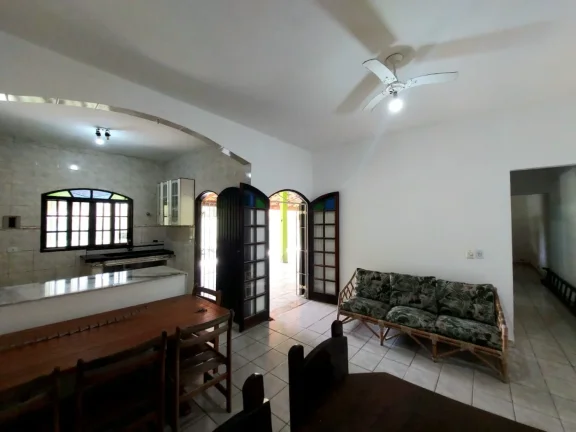 Imagem Casa para Venda em Itanhaém, Balneário Califórnia, 2 dormitórios, 2 banheiros, 10 vagas