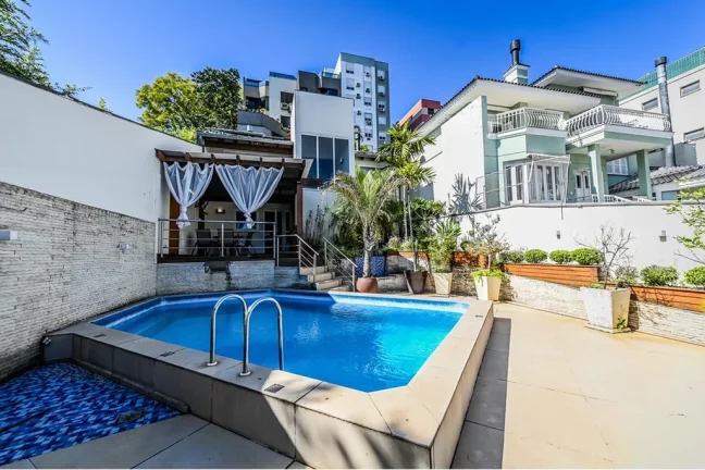 Imagem Casa à venda em Porto Alegre, Menino Deus, com 5 quartos, 714,17m2 Imagem Casa à venda em Porto Alegre, Menino Deus, com 5 quartos, 714,17m2